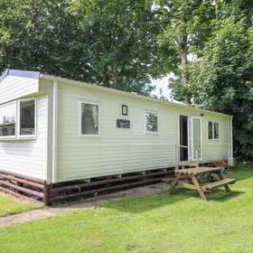 Primary image 1 Caravan 6 at Blackmoor Farm, St Florence Hotels