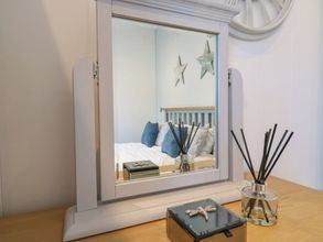 Others 4 Number 43 The Poplars