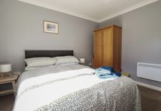 Lain-lain 3 Coombe Cottage