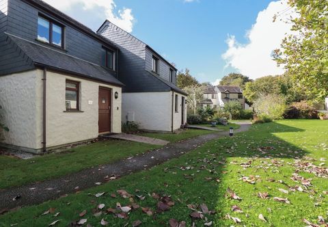 Others Coombe Cottage