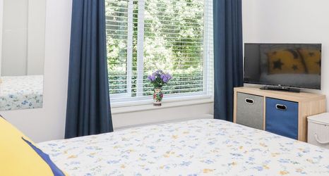 Others 2 3 Elm Court