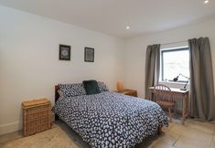 Others 3 The Potting Shed