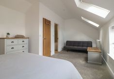 Lain-lain 6 Buckingham House