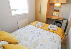 기타 2 Rosebud Caravan