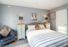 Others 6 Studio Apartment