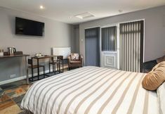 Others 7 Studio Apartment