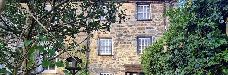 Others River Cottage