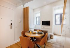 Others 7 Heroísmo Duplex Flat