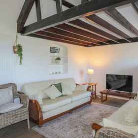 Primary image 1 Golygfa Rhiw, Pistyll Hotels