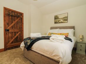 Lainnya 4 Lower Gadles