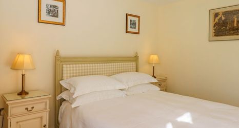 Others 2 Swandown 11 The Cygnet