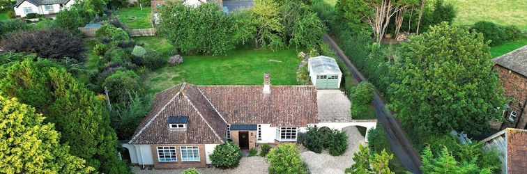 อื่นๆ Barton Lodge