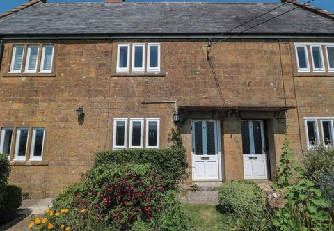 Lain-lain Stonecutter's Cottage