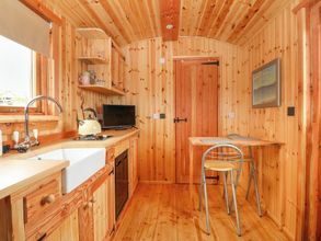 Lainnya 4 Hafan Gelli Sheperds Hut - Enlli