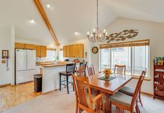 Lainnya 4 Hot Tub at Townhome on 8th Green in Redmond