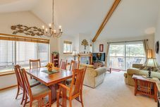 Others Hot Tub at Townhome on 8th Green in Redmond