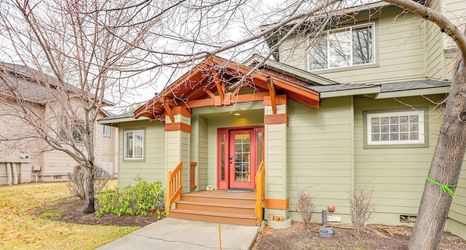 その他 2 Hot Tub at Townhome on 8th Green in Redmond