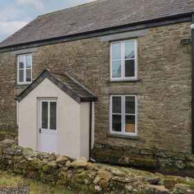 Primary image 1 Poldue House, Deviock Hotels