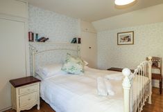Others 4 Seashell Cottage