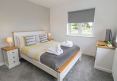 Others 5 Melin Y Plas