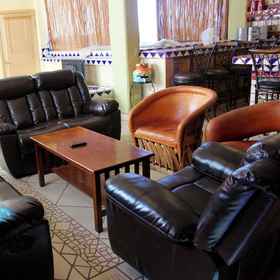 Primary image 1 Mid-century Ocean View Apartment, Sonora Hotels