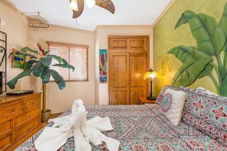 Others 4 Casa Blanca