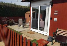 Others 6 Cosy Corner, Sleeps 2 Only Friendly South Shore