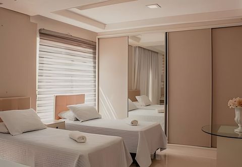 Others Casa com piscina 5 suites 1 quarto e AC