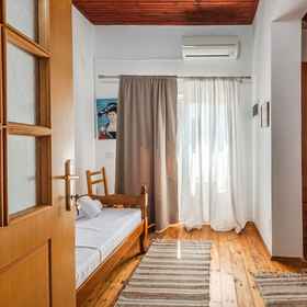 Room 1 Guesthouse 'hapa të Lehtë' - Room 1 - Pro Bono, Hotel Bashkia Vau i Dejës