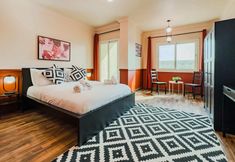 Lain-lain 7 Distinct & Decent 2 BDR Apt. Steps From Nightlife and Airport