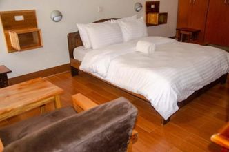 Lain-lain 4 JIREH MOTEL ENTEBBE