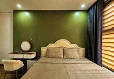 Others 2 Green Bay Garden by Pi's