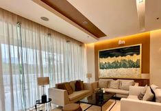 Lainnya 2 UnistayShore3 Poolview wbal near airport