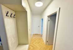 Others 6 Unique by Grand Apartments