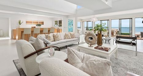 อื่นๆ 2 Sunset Villa by Rove Beachfront w Deck Pool