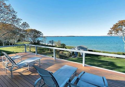 อื่นๆ Sunset Villa by Rove Beachfront w Deck Pool