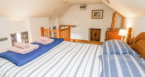 Lainnya 2 Ty Bach Twt