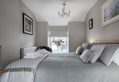 Others 3 The Old Sweet Shop