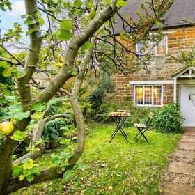 Primary image1Cherry Tree Cottage -Countryside Retreat,南北安普敦郡区飯店