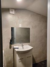 其他 4 1 Double and 1 sofa bed Garden Chalet B