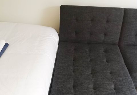 其他 1 Double and 1 sofa bed Garden Chalet B