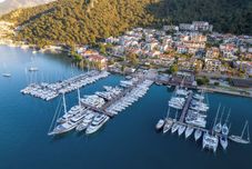 Khác Hi Life Suites