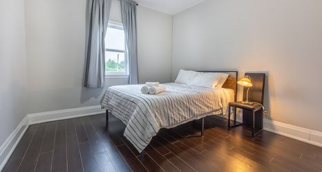 其他 2 Serenity by the Falls Modern 2 Bedroom Hideaway