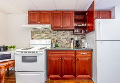 其他 6 Chic 1BR Retreat Perfect for Niagara Falls Trips