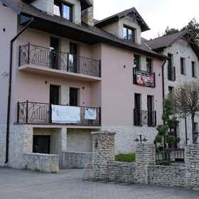 Primary image 1 자야즈드 주라이스키, 와지 호텔