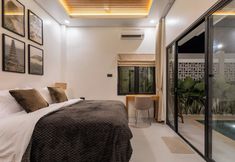 Others 6 Laid Back Villa