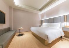 Others 7 Home Inn (Shanghai Pediatric Hospital Gudai Road Subway Station)