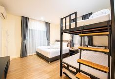 Others 7 Level Flow pool villa Pattaya