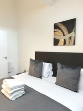 其他 4 Ascot House