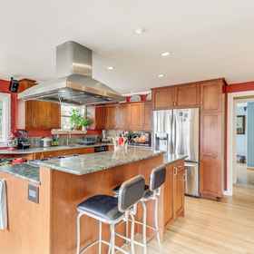 Interior 1 6 Mi to Downtown: Walkable Seattle Home w/ Hot Tub, 워싱턴 호텔